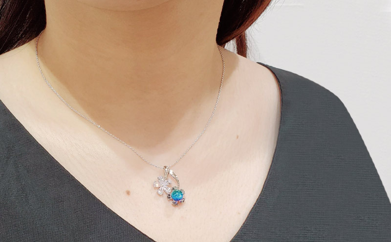 長七屋のケラマブルーネックレス／Silver925【nec15-3】ー販売証明書付きー ネックレス 慶良間 ブルー おしゃれ プレゼント アクセサリー ジュエリー オリジナル パッケージ 証明書付き きれい 耐熱 フォーマル カジュアル ガラス シルバー 海 沖縄 おきなわ 送料無料