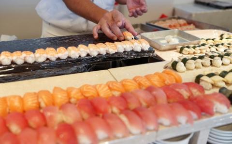 【EMウェルネス】ランチビュッフェ（ペア券）