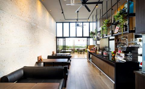 【エンズマリーナインライカム】スーペリアスイートルーム1泊宿泊券（1～4名朝食付）