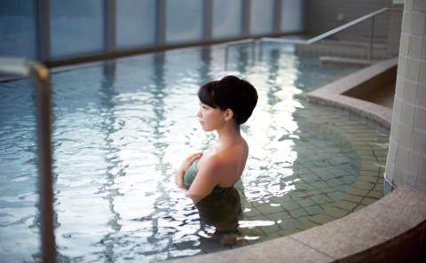 【EMウェルネス】宿泊ギフト券（￥20000分）