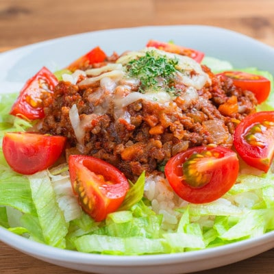 沖縄ホーメル レトルト詰め合わせセット(タコスミート8食＆コンビーフハッシュ4個)