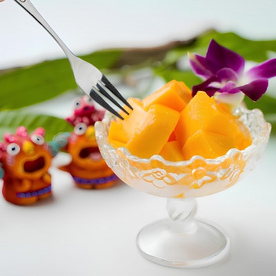 【2026年発送・糖度12度以上保証】頑固おやじのこだわりマンゴー大玉1.2kg～1.4kg(2玉)【配送不可地域：離島】