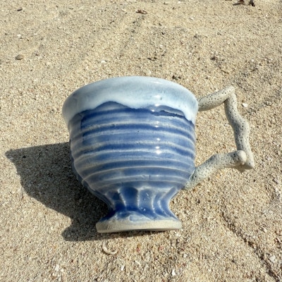 やちむん 枝さんごカップ 青