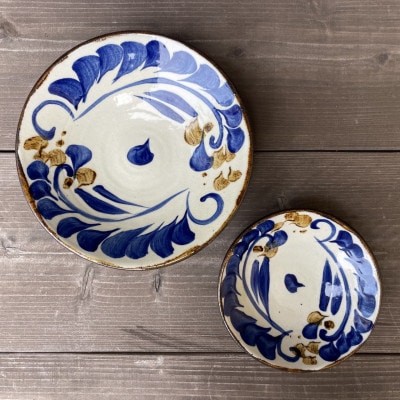 やちむん 唐草紋様(染付)青 2点セット〈5寸皿・茶碗〉