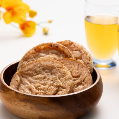 月の美らさ にんにくラー油味2箱(1箱あたり2枚入×4袋)