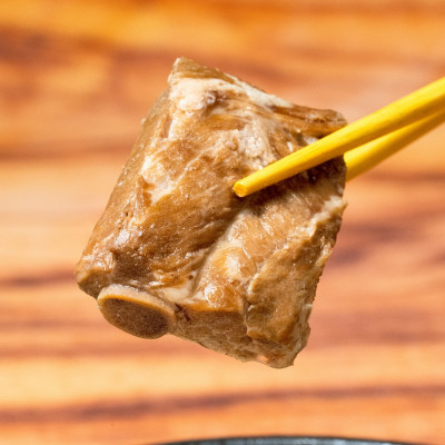 【太生麺の沖縄そば】ちょーでーぐぁ 特製本ソーキ入り 4食セット【配送不可地域：離島】