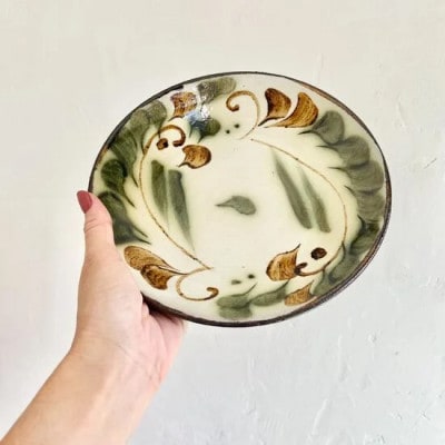 やちむん 唐草紋様 7寸皿(染付)緑