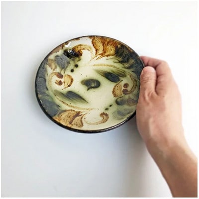 やちむん 唐草紋様 5寸皿(染付)緑