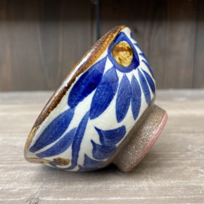 やちむん 唐草紋様 夫婦茶碗 マカイ(染付)青/緑