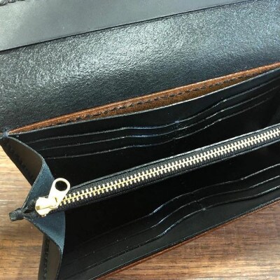 三つ折り長財布(ブラウン×ブラック)