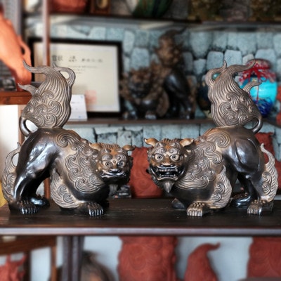 「魔除け金獅子」尻上がりシーサー 作 新垣信一