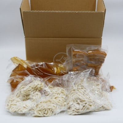 【沖縄県共通返礼品】きんそば 生麺 三枚肉そば 4食セット(沖縄そば/与那原町)【配送不可地域：離島】