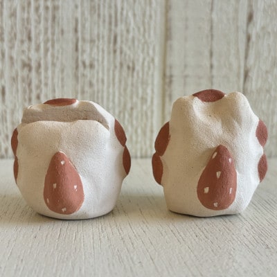 【やちむん・焼き物】にんまりサー 手のひらサイズの陶器シーサー