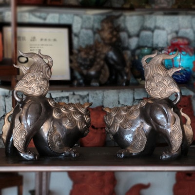 「魔除け金獅子」尻上がりシーサー 作 新垣信一