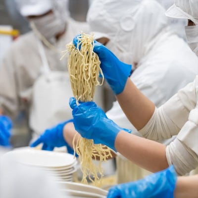 宮良そば もちもち生麺の本ソーキそば 10食セット(特製スープ付き)【配送不可地域：離島】