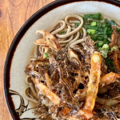 【もずくめん】と【メッシュキャップ】【ポーチ】ネイビー