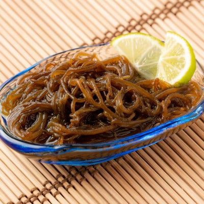 伊平屋島で獲れた塩蔵もずく280g×6袋+特製タレ1本【配送不可地域：離島】