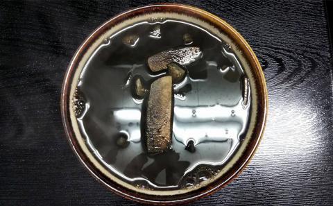 【琉球食膳パニパニ】冷凍イカスミ汁・いのあぐー豚ハンバーグ・手作りあぶらみそセット - ご当地 ご当地グルメ イカ墨 健康食 郷土料理 滋養強壮 ローカルテイスト 沖縄料理 ハンバーグ 豚肉 冷凍 油味噌 あぶら味噌 ごはんのお供 定食 沖縄料理 沖縄県 八重瀬町