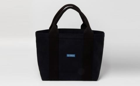 「琉球帆布」ベーシックトート M　ブラック - 極厚 4号帆布 トートバッグ キャンバス生地 丈夫 ベーシック おしゃれ ファッション お出かけ かばん 鞄 手仕事 手づくり ハンドメイド 琉球帆布 伝統技術 沖縄県 八重瀬町【価格改定】