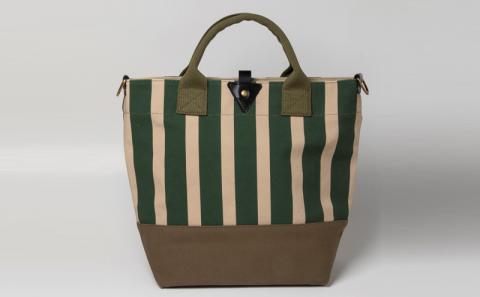 「琉球帆布」タウントート（グリーンストライプ） - 実用性 4号帆布 トートバッグ キャンバス生地 極厚 丈夫 ベーシック おしゃれ ファッション お出かけ かばん 鞄 手仕事 手づくり ハンドメイド 琉球帆布 伝統技術 沖縄県 八重瀬町【価格改定】