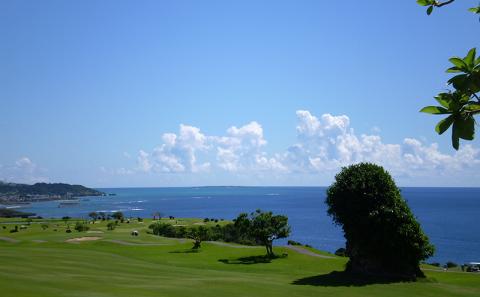 【ザ・サザンリンクスリゾート】 宿泊、ゴルフ利用クーポン50.000円分 - 全室オーシャンビュー 旅行 沖縄旅行 宿 ホテル 宿泊 ゴルフ場利用券 宿泊利用券 リゾート クーポン券 沖縄県 八重瀬町