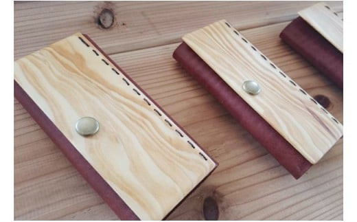 ［グレイン］琉球松と革で作ったキーケース - メンズ レディース 男性 女性 男女兼用 贈り物 ギフト おしゃれ 革製品 木製品 人気 おすすめ 沖縄県 八重瀬町