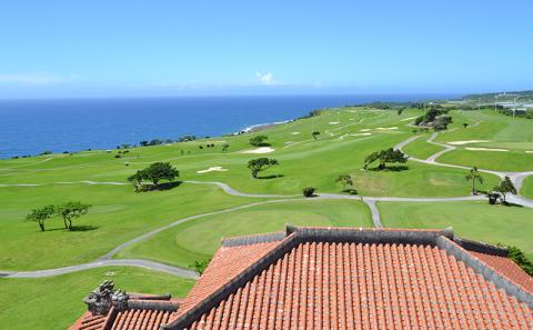 【ザ・サザンリンクスリゾート】 宿泊、ゴルフ利用クーポン30.000円分 - 全室オーシャンビュー 旅行 沖縄旅行 宿 ホテル 宿泊 ゴルフ場利用券 宿泊利用券 リゾート クーポン券 沖縄県 八重瀬町