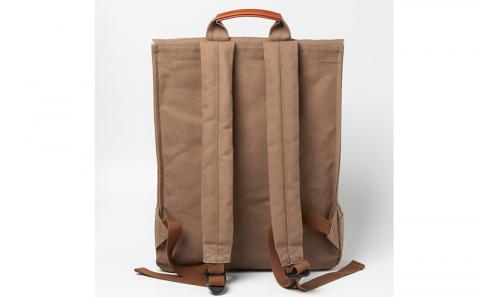 「琉球帆布」スクエアリュック / ライトブラウン - 帆布 布 バッグ 鞄 かばん ユニセックス 手づくり ハンドメイド 馴染みやすい 茶色 人気 シンプル おしゃれ 使うほど 馴染む 牛革 定番 琉球帆布 伝統技術 沖縄県 八重瀬町【価格改定】