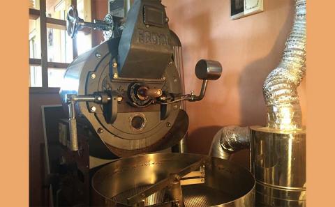 【ママチチ珈琲焙煎所】南国自家焙煎　オリジナルブレンド300g2個セット - コーヒー 豆 珈琲 オリジナル ブレンド 600g 焙煎 自家焙煎 300g 2個セット 人気 おすすめ ブレンドコーヒー 沖縄県 八重瀬町【価格改定】