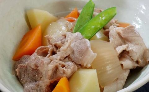 【ブランド豚・キビまる豚】切り落とし　約2.5kg - 豚肉 小分け 500gずつ 部位混合 色々楽しめる 人気 しょうが焼き 肉じゃが 豚丼 豚キムチ 肉巻き アレンジ 色々 人気 ブランド豚 おすすめ 沖縄県 八重瀬町【価格改定】