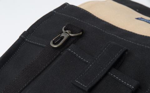 「琉球帆布」スクエアワンショルダー（ブラック）- 8号帆布 布 バッグ 鞄 かばん 男女兼用 手づくり ハンドメイド 合わせやすい 黒 ブラック 人気 シンプル おしゃれ ファッション 革 定番 琉球帆布 伝統技術 沖縄県 八重瀬町【価格改定】