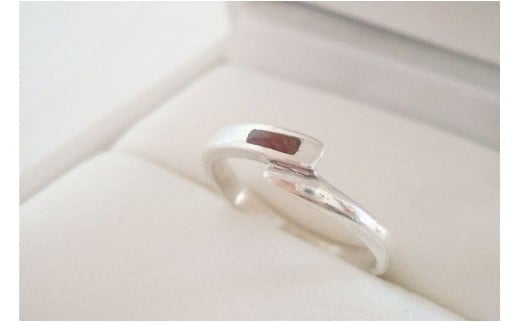 ［グレイン］屋久杉リング －繋（Tsunagu）－ - メンズ レディース 男性 女性 アクセサリー 贈り物 ギフト おしゃれ お揃い 指輪 木製品 一点物 人気 おすすめ 沖縄県 八重瀬町