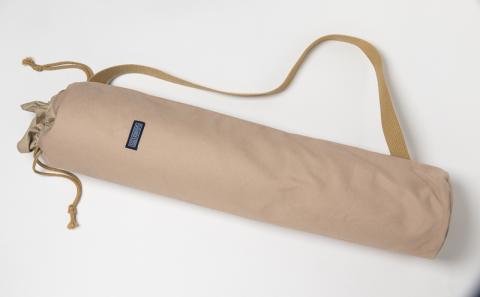 「琉球帆布」ヨガマットケースA（ピンクベージュ）- ヨガ マットケース 収納 帆布 手づくり ハンドメイド 軽い 丈夫 布 人気 シンプル おしゃれ 琉球帆布 手仕事 伝統技術 沖縄県 八重瀬町【価格改定】