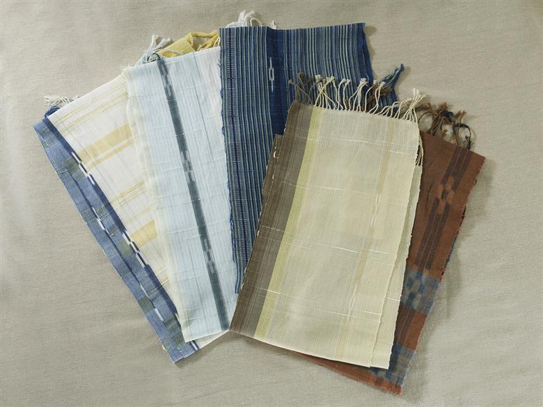 ミンサー織りストール 色違いで3種：　藍（青色系）、フクギ（黄色系）、ヒルギとクール（ピンクベージュ系） 長さ160～180cm× 幅22～23cm